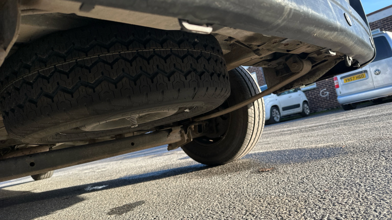 Renault Master Mwb Diesel Fwd MM35dCi 135 Business+ Medium Roof Van